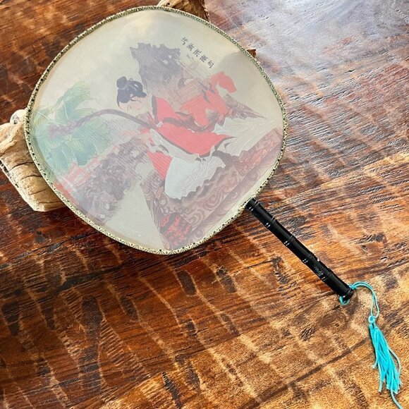 Vintage Silk Asian Fan - Picture 7 of 8